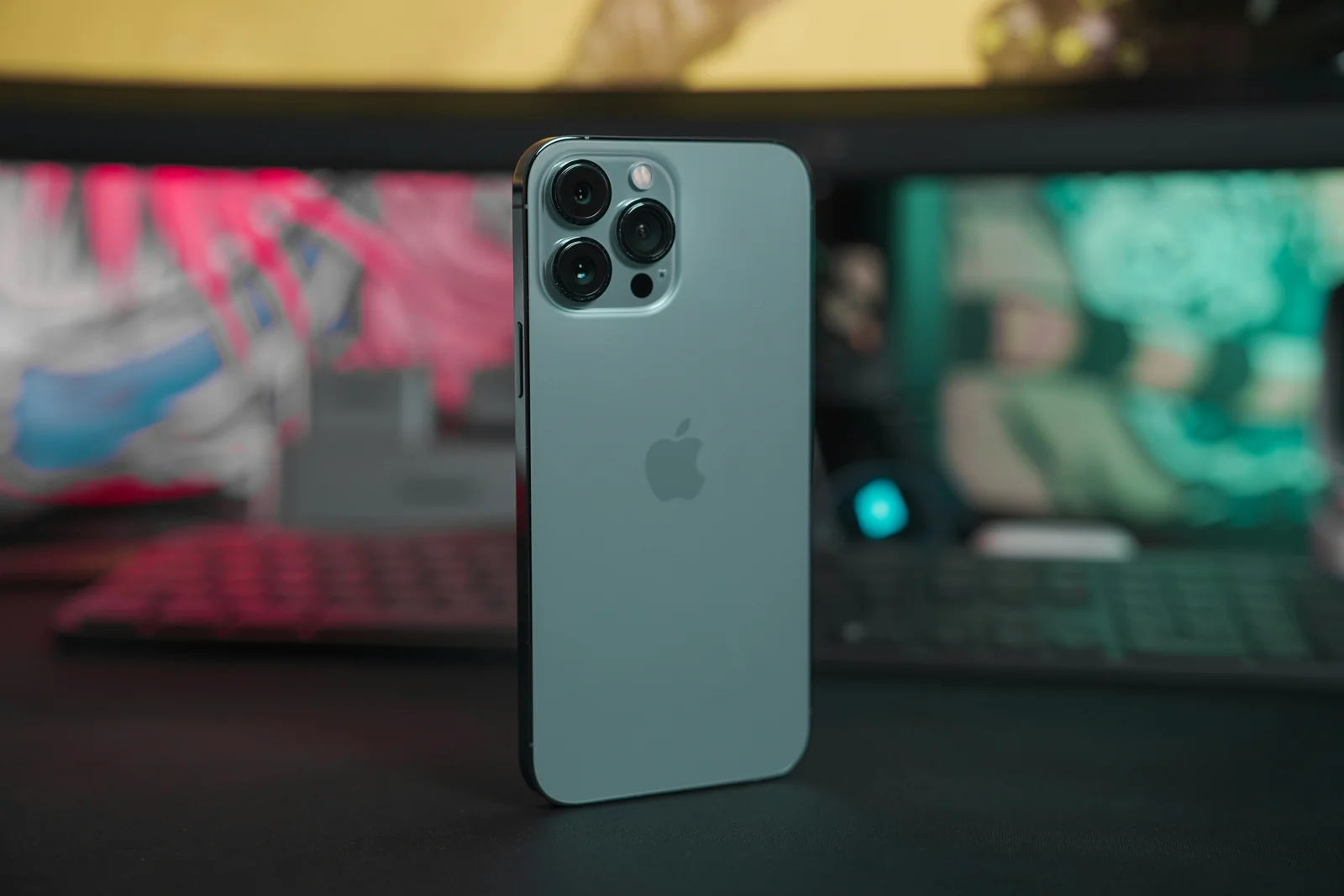 iPhone 13